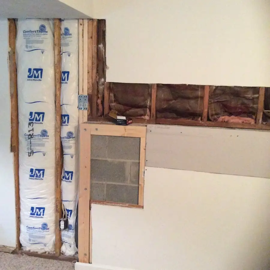 Wall insulation replacement during Structural Drying in Hilton